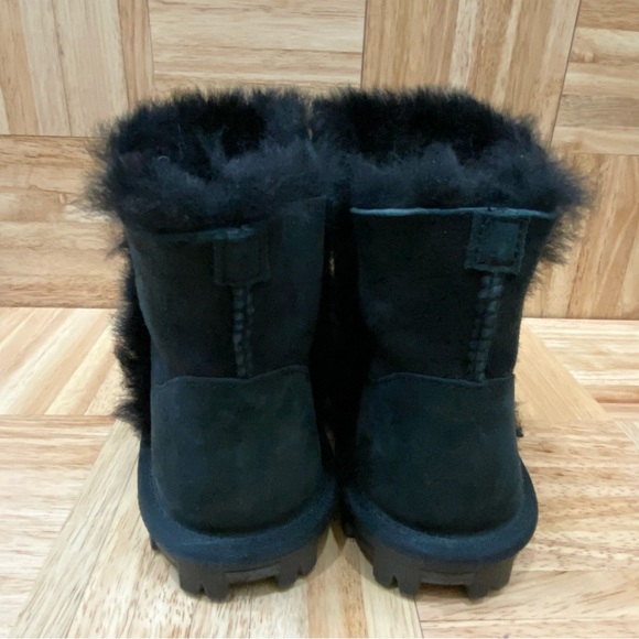 KIRKLAND Signature Genuine Sheepskin Black Shearling Short Boots Size 8 - Picture 4 of 11
